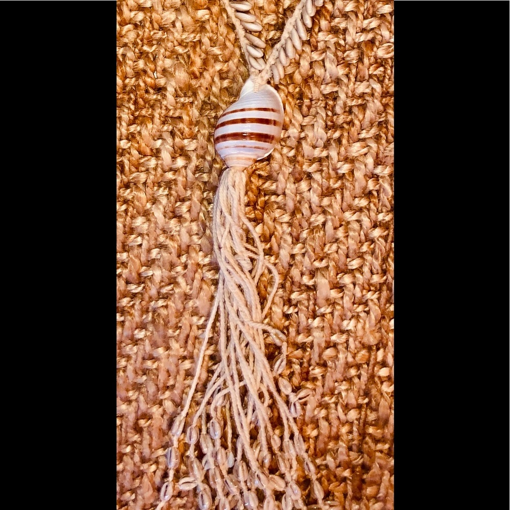 Shell Necklace adjustable - Picture 3 of 3